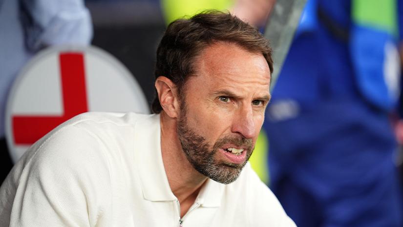England in Turmoil as their Coach Faces Criticism
