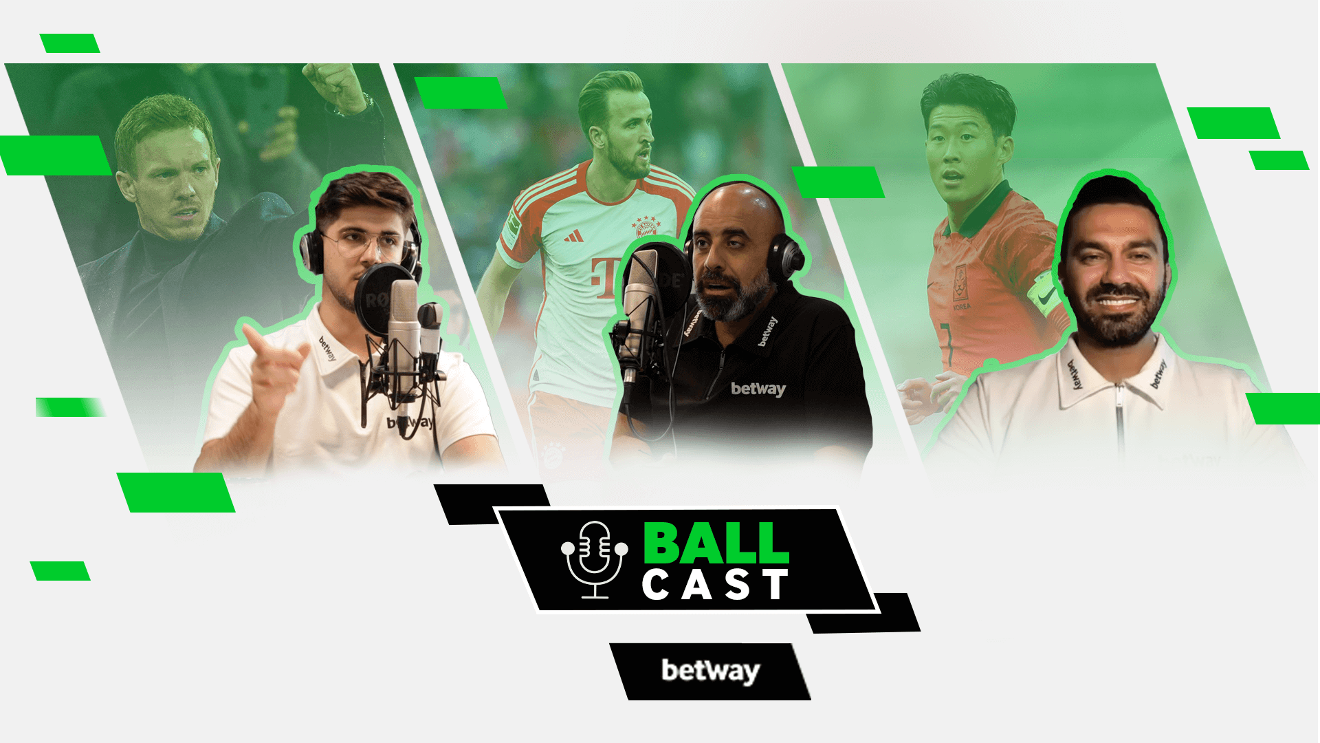 يشارك أربعة من مقدمي البرامج الصوتية بحماس في برنامج "BALL CAST"، حيث يتحدثون في الميكروفونات مع صور للاعبي كرة القدم تزين الخلفية. يتم عرض شعار Betway بشكل بارز في الأسفل، مما يؤكد تركيزهم على مناقشة الرياضة الحيوية.
