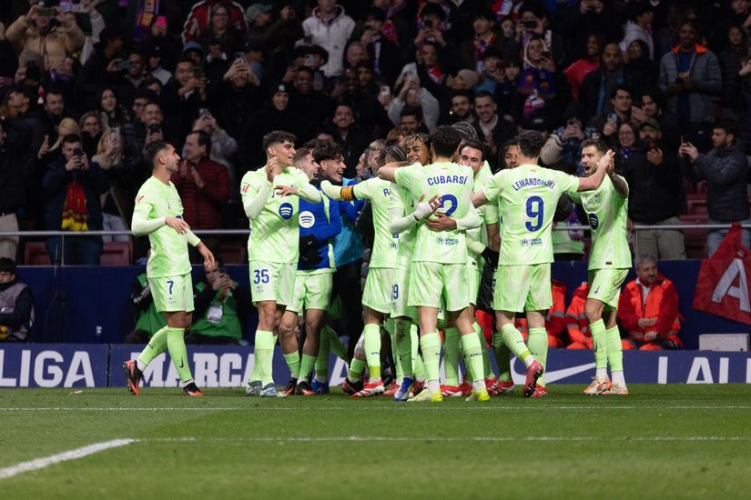 Barcelone garde la première place après une « remontada » incroyable